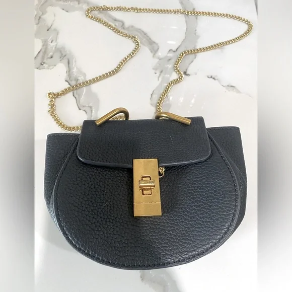 Black Saddlebag Crossbody Purse with Gold Chain - Picture 1 of 2